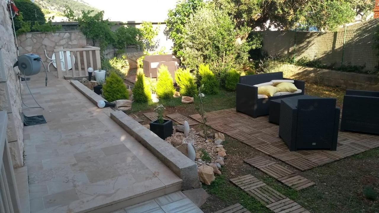Villa Berlin Bol Luaran gambar