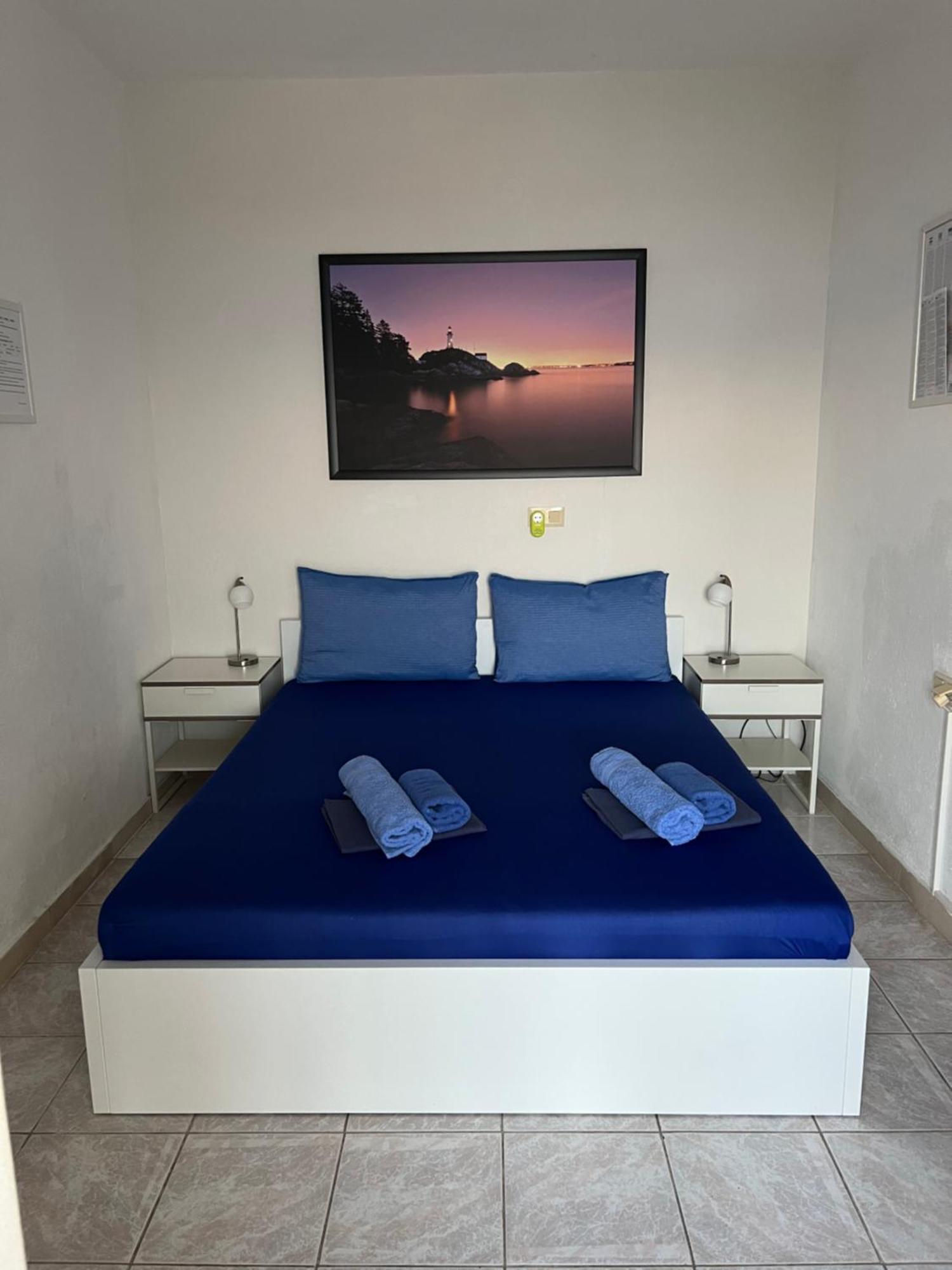 Villa Berlin Bol Luaran gambar
